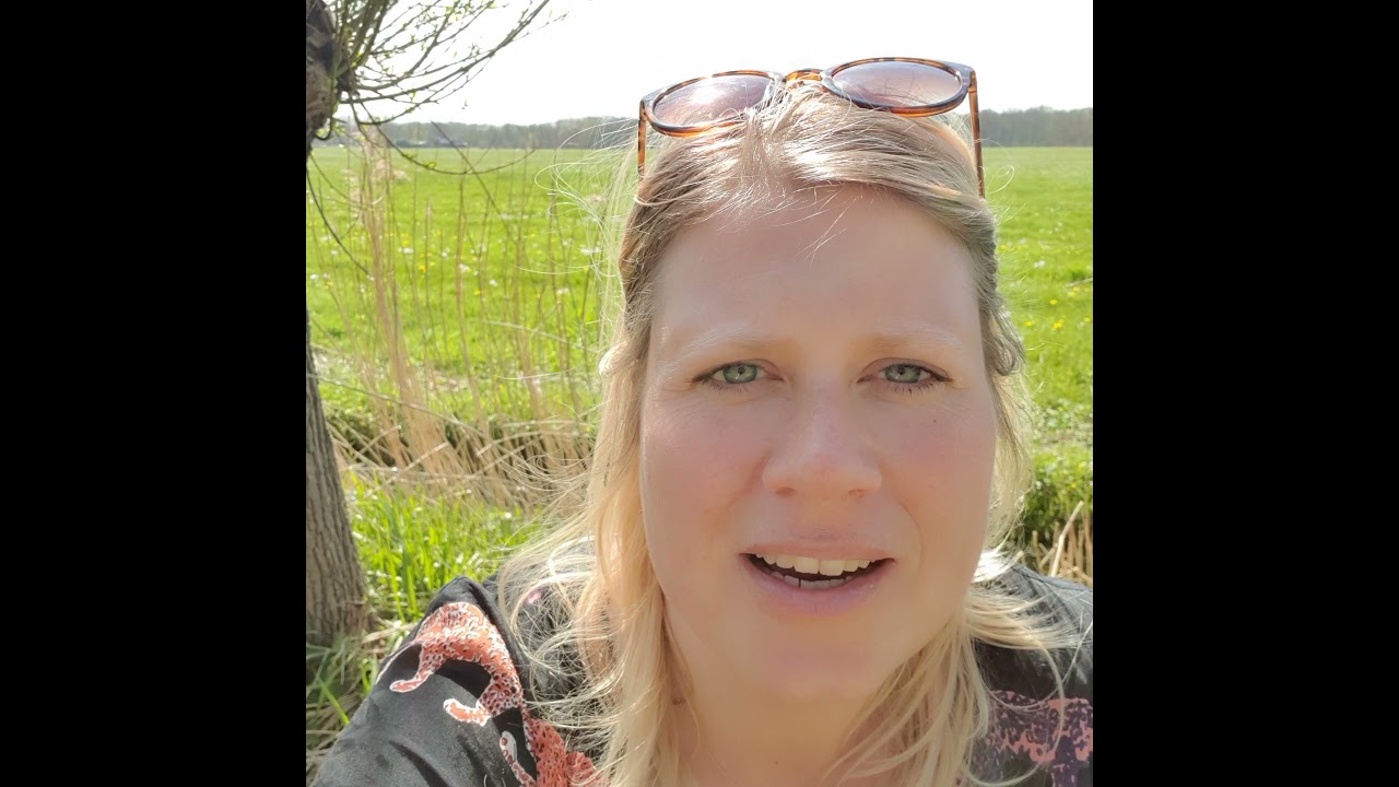 Samantha stelt zichzelf voor